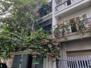Bán nr 60m2, ô tô đỗ cửa, giá chỉ 10,5 tỷ tại đường kim giang, hàng hiếm giá siêu hời. hot!