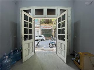 Tôi cần bán nhà liền kề, 50m2, 5 tầng, mặt tiền 4,2m tại kđt đại kim  nguyễn cảnh dị.