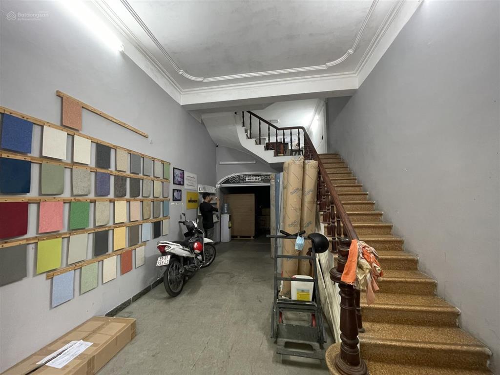 Tôi cần bán nhà liền kề, 50m2, 5 tầng, mặt tiền 4,2m tại kđt đại kim  nguyễn cảnh dị.