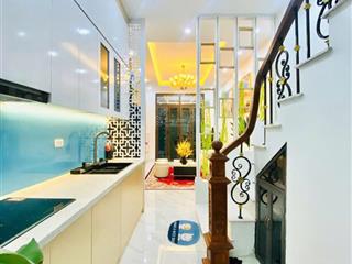 Chính chủ bán nhà 73/26 số nhà 16 quan thổ 1, p hàng bột. nhà 4 tầng mới đẹp, sđcc.  0909 562 ***