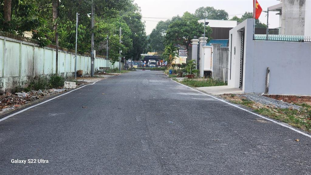 Đất đẹp mặt tiền nhựa 8m 35x85m thổ cư 300m gần võ văn kiệt ql13 mỹ phước tân vạn dân hiện hữu