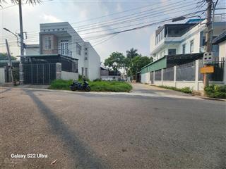 Lô góc siêu thoáng đẹp đất định hòa đất mặt tiền dx071 với dx72 nhựa 8m dân cư đông kín kinh doanh