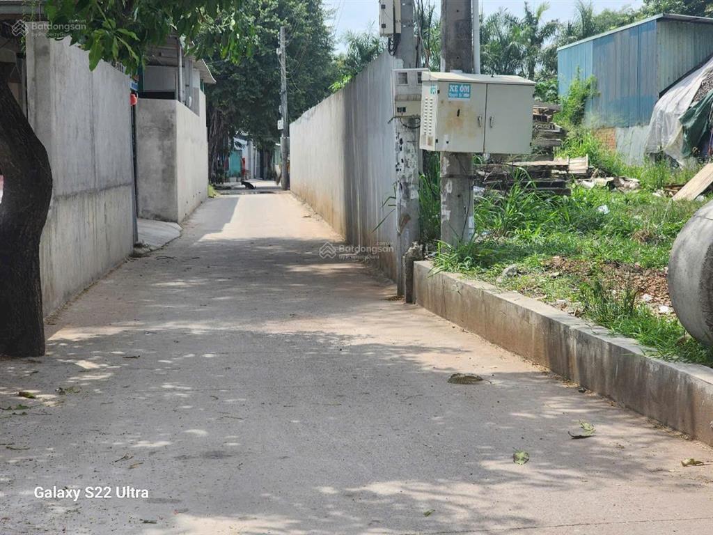 Đất đẹp 6x19m giá chỉ 2ty350 tr cách đt 742 tầm 30mét chợ phú chánh a 300mét phường bình dương