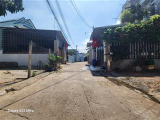 Giá tốt đầu tư khách ơiđất hiệp an ngay thu phí suối giữa 1/ đại lộ bd 50 mét tới đất dân đông