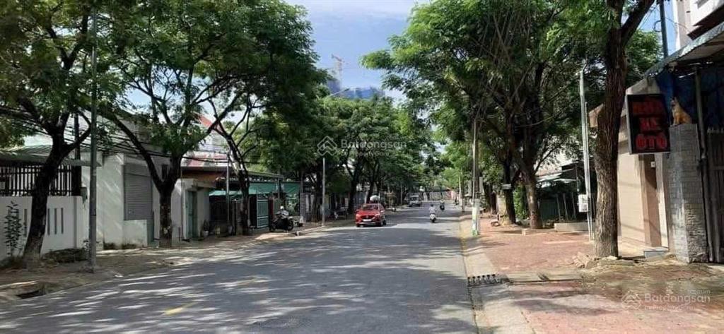 Nóng giảm 500 triệu bán gấp bán đất lô góc không trừ lộ giới xây nhà lầu bao thoán mát