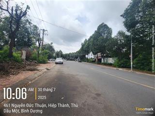 Đất đẹp  mặt tiền kinh doanh nguyễn đức thuận đối diện nhà hàng happy time  hiệp thành
