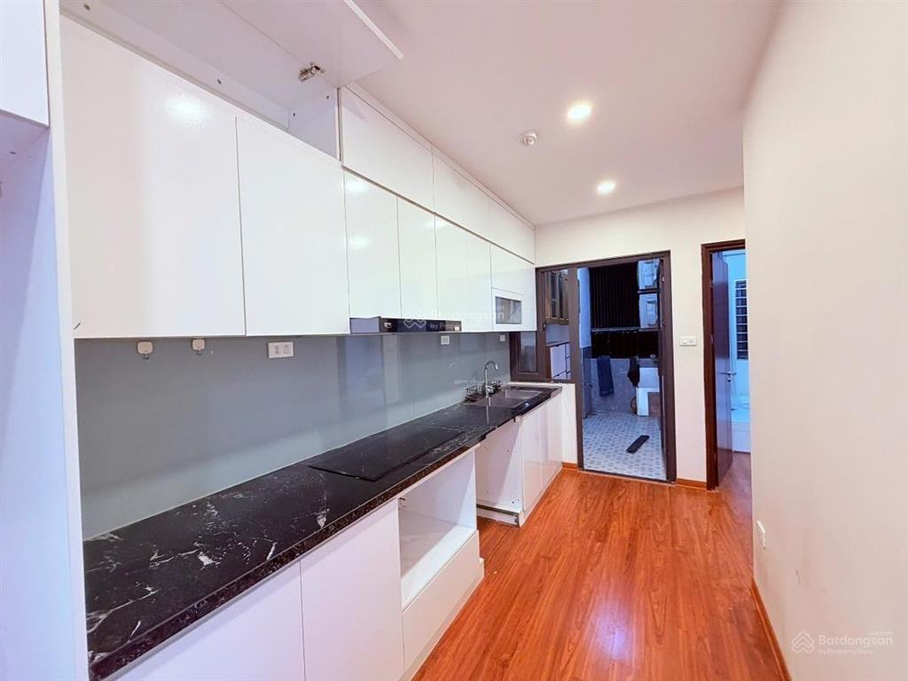 Nhượng nhà chung cư căn góc c14 quân chủng phòng không không quân giáp thanh xuân 68m2