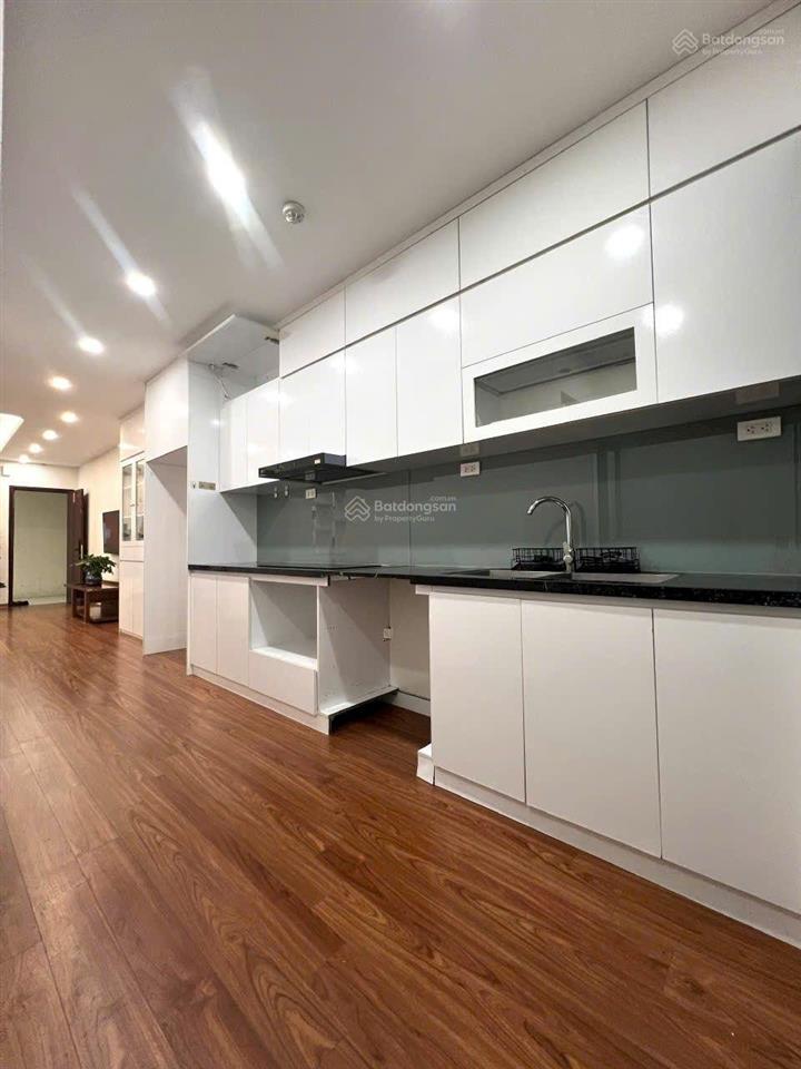 Nhượng nhà chung cư căn góc c14 quân chủng phòng không không quân giáp thanh xuân 68m2