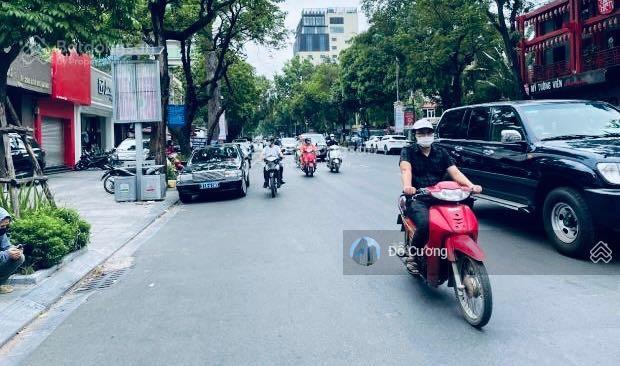 Hot  bán nhà mặt đường hai bà trưng, quận hoàn kiếm  vỉa hè + đường siêu rộng  400m2  mt 14,5m