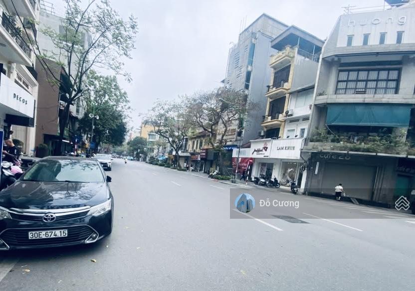 Cần bán  bán gấp nhà mặt phố phố huế, hai bà trưng  160m2 x 8t thang máy  mt 5,6m  0974 660 ***