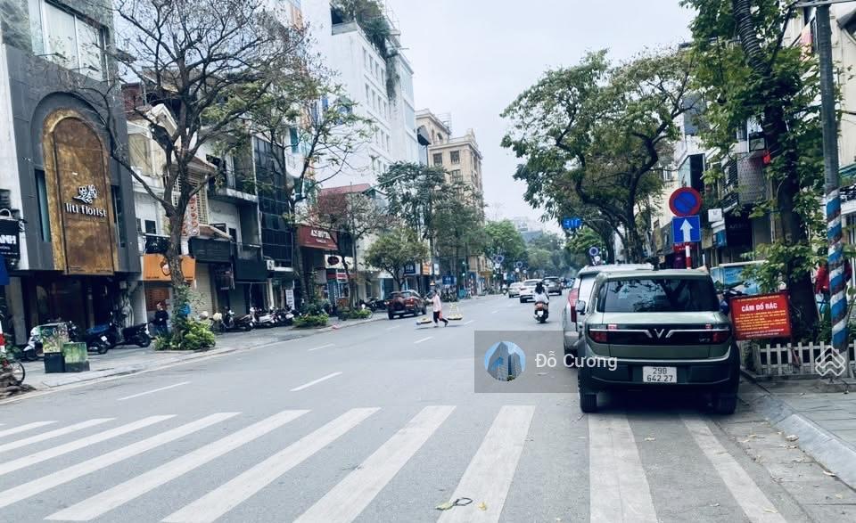 Cần bán  bán gấp nhà mặt phố phố huế, hai bà trưng  160m2 x 8t thang máy  mt 5,6m  0974 660 ***