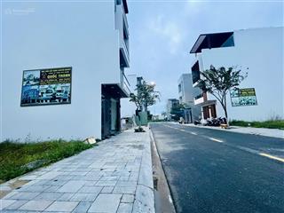 Bán lô đất giá rẻ nhất tại kđt vcn phước long 2