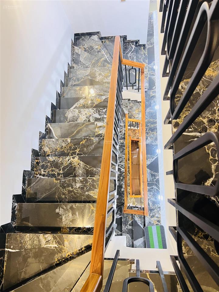 Bán nhà tâm huyết kđt vcn phước long 1  trục đường số 22 huyết mạch