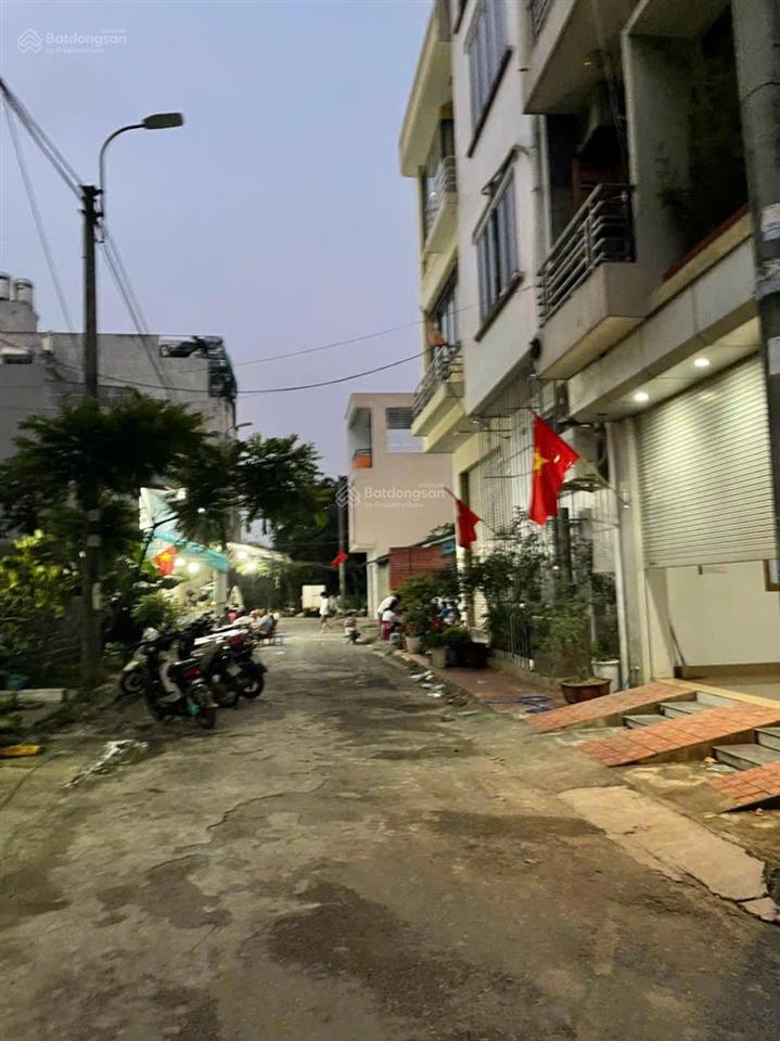 Bán cắt lỗ 74m2 đất đấu giá đỏ ngọn ql6 trung tâm xuân mai, chương mỹ, hà nội