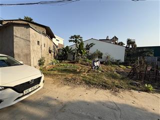 Rất cần bán 88m2 thổ cư đất giãn dân thị trấn lương sơn hoà bình ( cũ) giá 1,650 tỉ