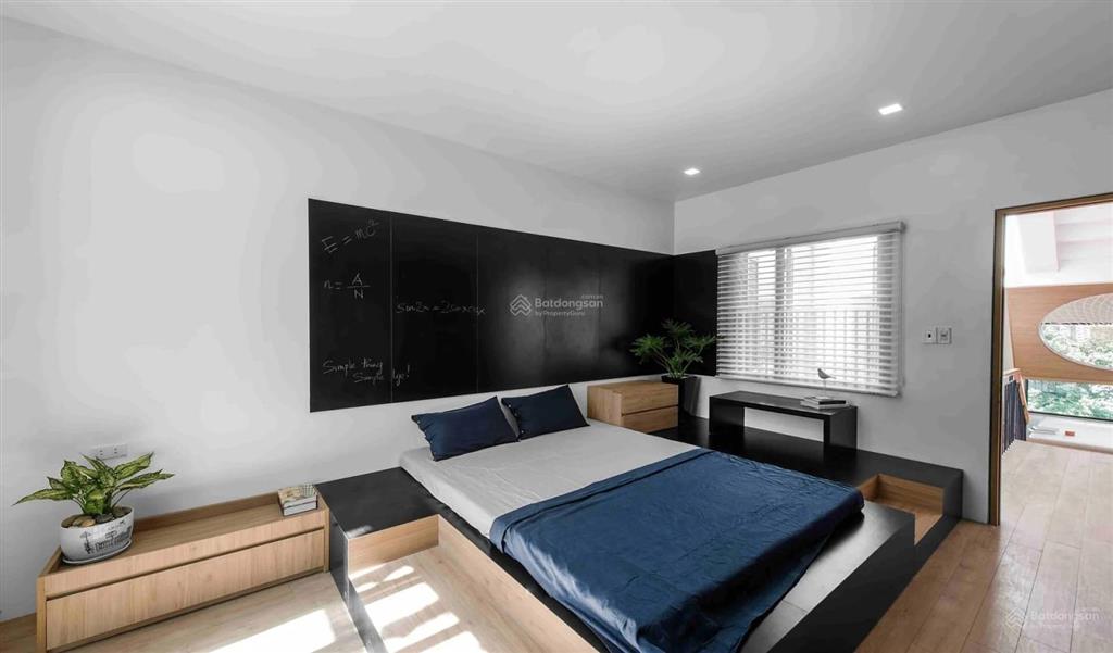 Biệt thự ngang 9m (95m2) oto tận nhà khu lê văn sỹ, phú nhuận, 3 tầng giá 22.99 tỷ, o902323354