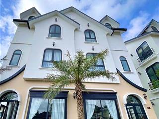 Villa song lập hoàn công nở hậu cách chợ đà lạt hồ xuân hương 2km nguồn thu 70tr/tháng