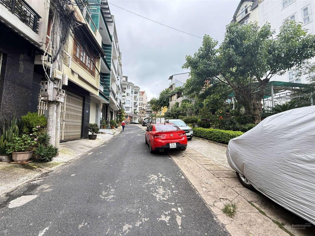 Ngộp bank nhà mặt tiền kinh doanh trung tâm đà lạt 3 tầng hoàn công ngang 5m