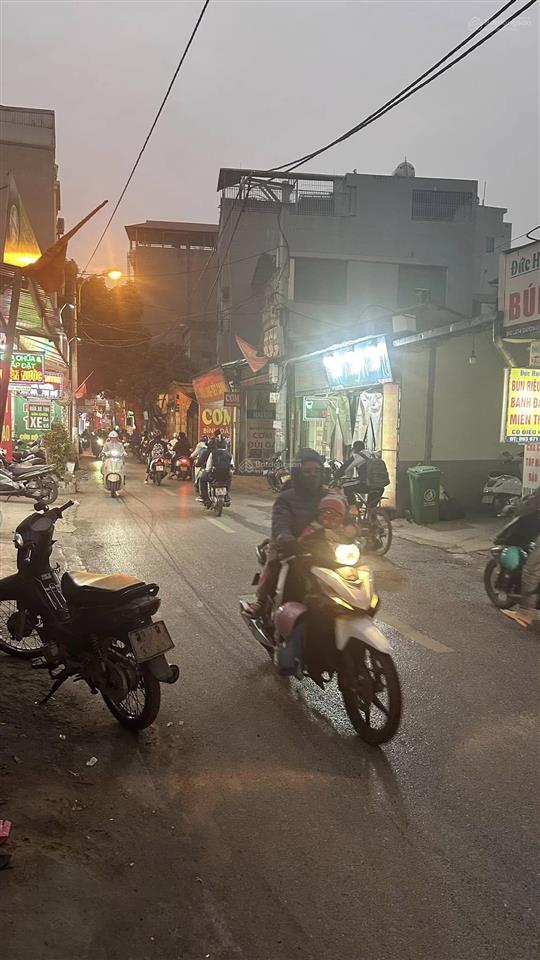 Bán nhà c4 mặt phố cổ nhuế chỉ 223tr/m2 mặt tiền đẹp xây building