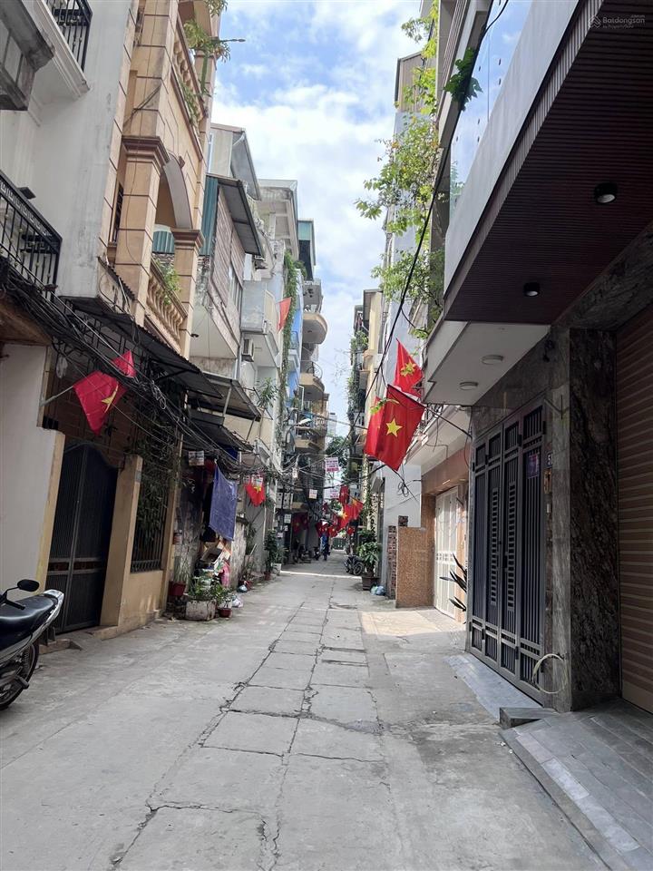 Bán 128m2 đất đông ngạc, cách 1 nhà ra phố lớn, bagac tránh, chỉ 13.4 tỷ