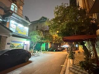 Bán nhà phân lô lạc long quân  80m2  vỉa hè ôtô tránh 7 tầng gara ô tô  26,5 tỷ