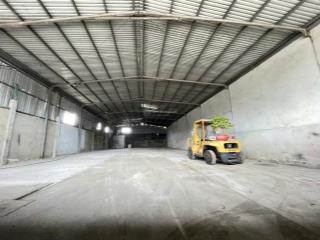 Cho thuê kho 300m2 giá 9 triệu , điện 3 pha. quốc lộ 1a, đường 6m