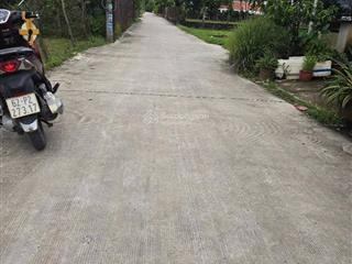 Bán đất xây nhà vườn đất lớn 20x50 (1000m2), ngay sát kcn tân đức, giá chỉ 1tỷ7, shr, đường 7m
