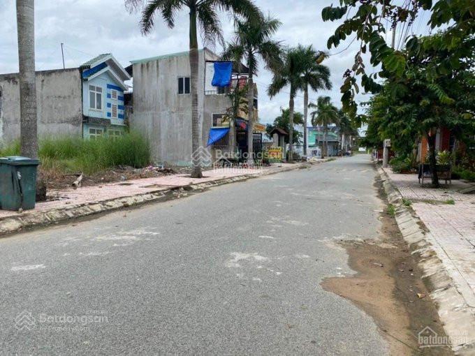 Đất khu dân cư, đường nhựa, sổ hồng riêng, giá chỉ 980 triệu/ nền. ngay mặt tiền tỉnh lộ 824