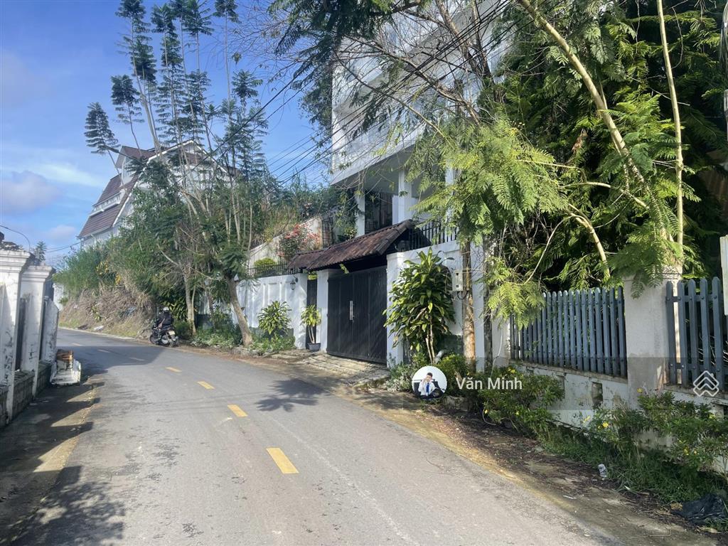2484m2 sổ riêng đất ở, ngang 31m kqh vip đồi huy hoàng, p8 đà lạt giá đầu tư độc quyền 20tr/m2