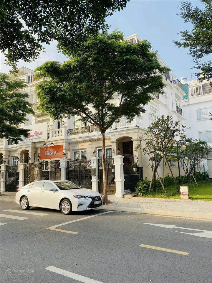 Chính chủ bán nhà khu biệt thự him lam phổ quang, p. 2, q. tân bình. dt 7.5x16m, 3 tầng giá 42 tỷ