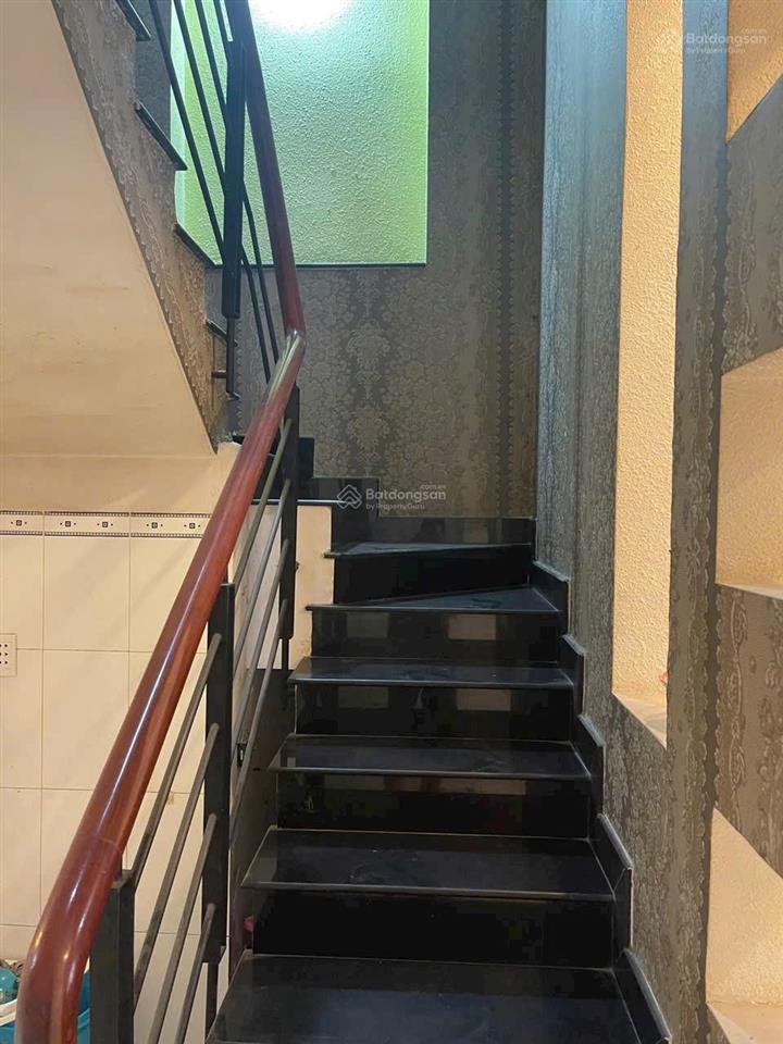 Nhà 4x12m, 3 tầng cư xá phú bình, quận 11