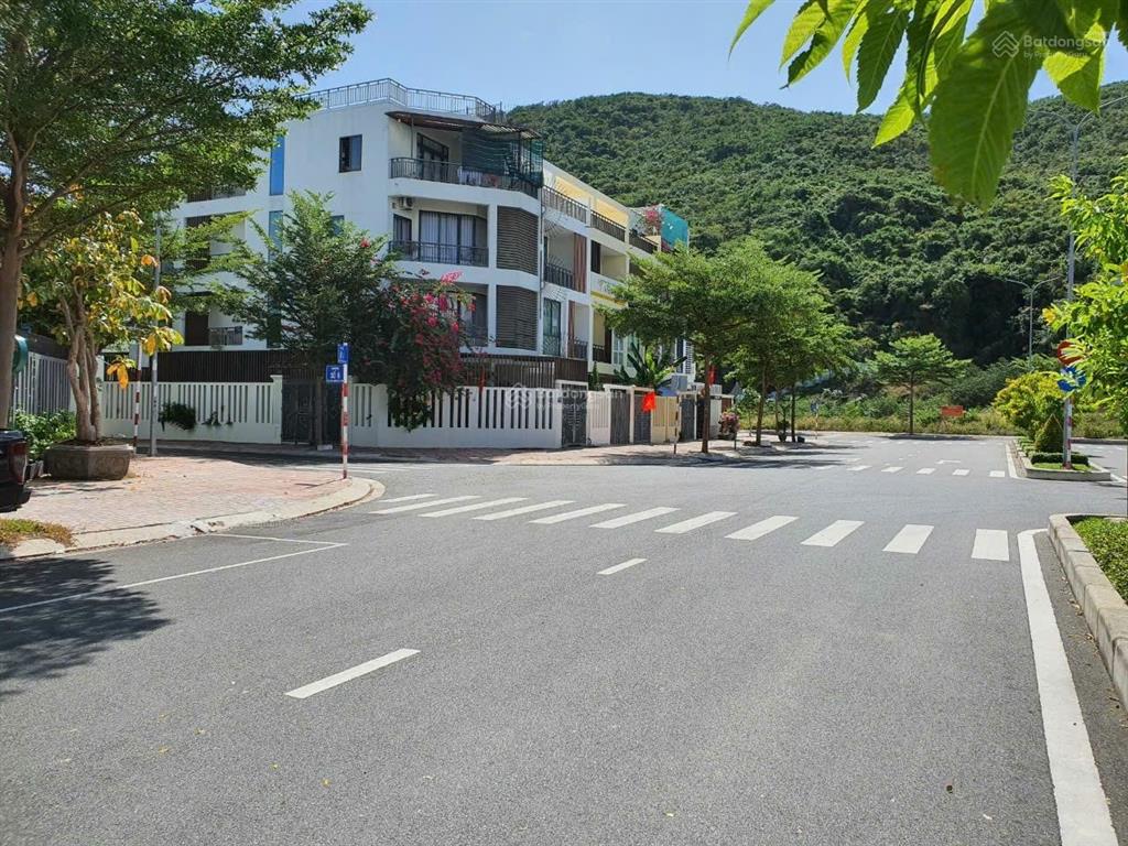 Bán lô đất đường số 4 kđt mipeco thông ra trần phú