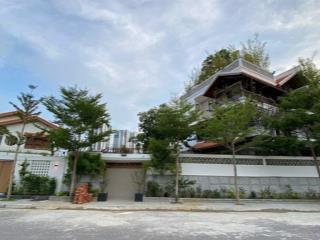 Bán lô đất đẹp view biển xây biệt thự đường triệu quang phục, vĩnh hoà, nha trang