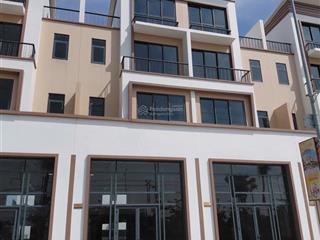 Bán gấp căn shop mặt tiền 826ec mã căn d  sh17  12 giá thương lượng mạnh