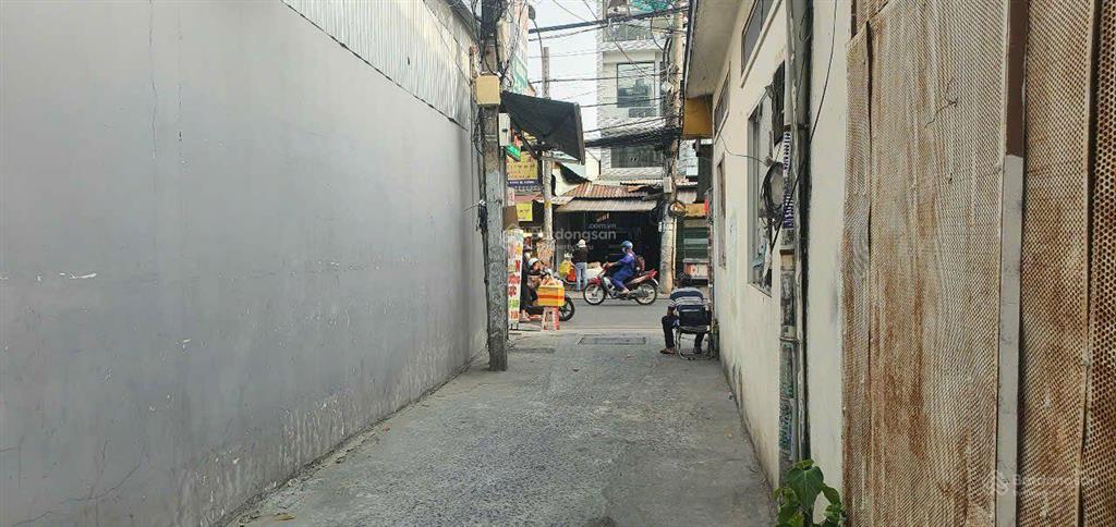Bán đất 120m2, 5,2 tỷ tại phạm hữu lầu, p phú mỹ, q7, tp.hcm, chính chủ view đẹp