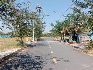 Kẹt bank cắt lỗ! nền kdc tt thương mại mỹ an, cm (cũ). dt 5x18 chỉ còn 650 triệu. 0934 788 ***