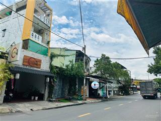 Hàng ngộp  đất đẹp ngang 6m xây dựng tự do sát phạm văn đồng