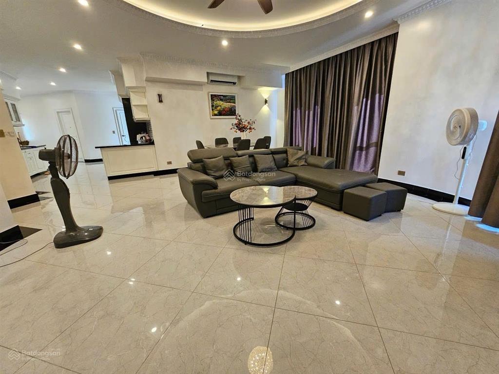 Chính chủ cần bán villa mđ đại lộ hồng lam 25m. dt 600m2. xây hoàn thiện bên ngoài. giá 18 tỷ