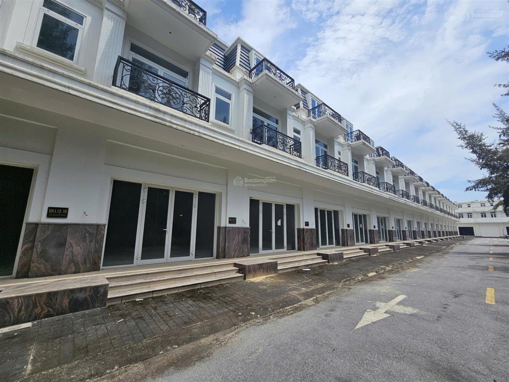 Chính chủ cần bán liền kề hoa tiên paradise, 85m2. mặt tiền 5m. giá 2.4 tỷ. . 0981 133 ***