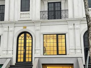 Chính chủ cần nhượng lại do cần tiền gấp bt tại jade square, 30 tỷ, 116m2, đẹp xuất sắc