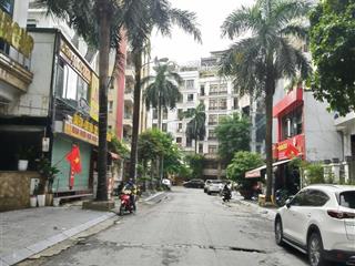 Lô đất vp tại phố khúc thừa dụ dt 170m2 mt 8m. đường to hơn phố, vỉa hè rộng. thông tứ phố