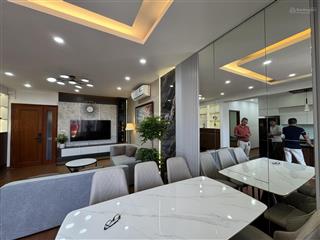 Bán căn hộ chung cư tân hoàng minh 36 hoàng cầu, đống đa. 126m2 3n 17.5 tỷ.  0983 237 ***