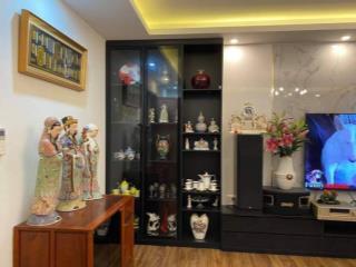 Đẹp tuyệt vời Hàng Mã có 102 cực chất, cực đỉnh, kinh doanh nhỉnh 50 tỷ