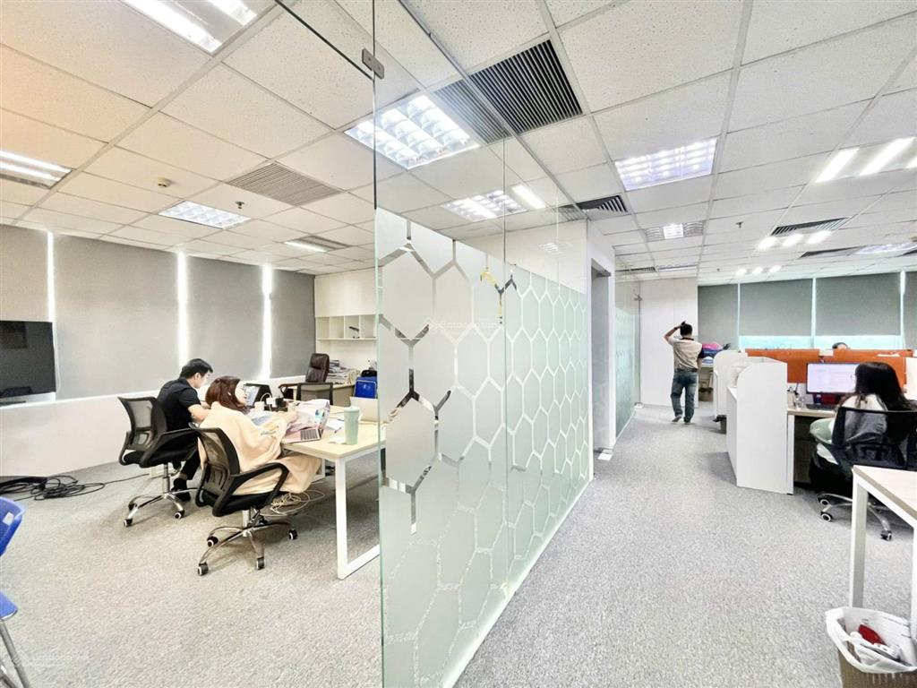 Cho thuê văn phòng tòa star tower (tháp ngôi sao) 500m² | cắt linh hoạt từ 110m²