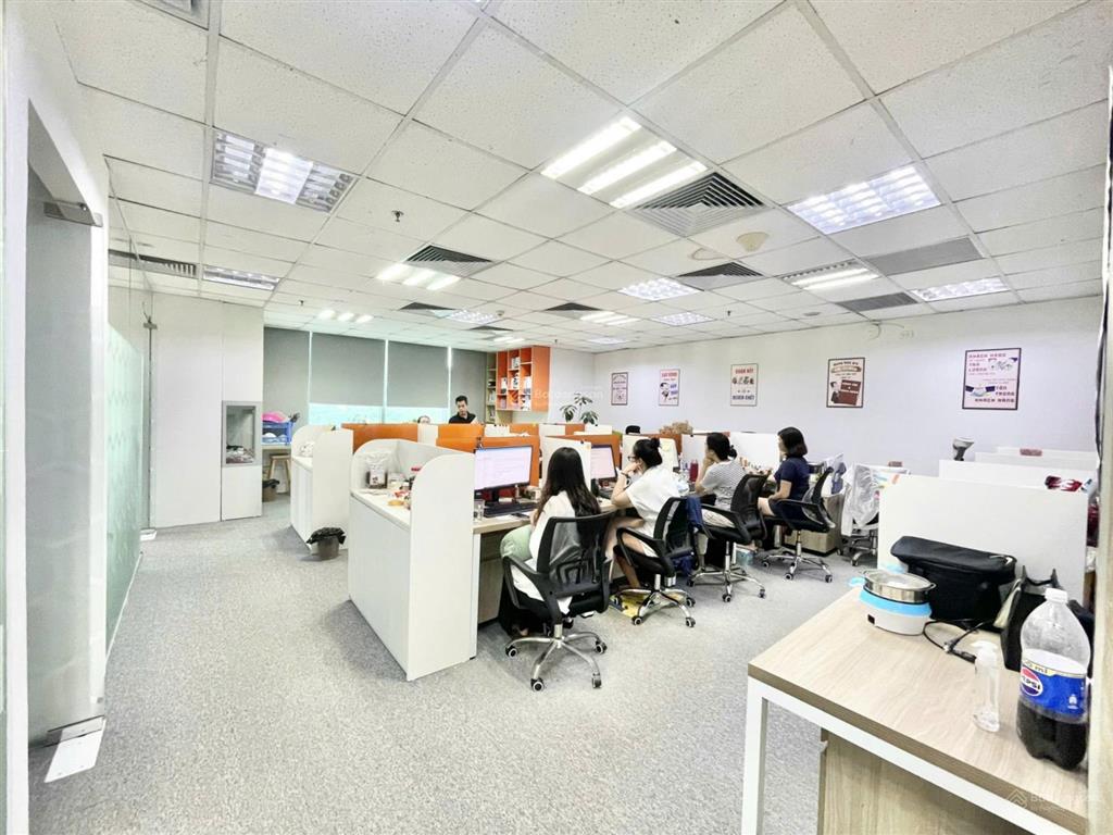 Cho thuê văn phòng tòa star tower (tháp ngôi sao) 500m² | cắt linh hoạt từ 110m²
