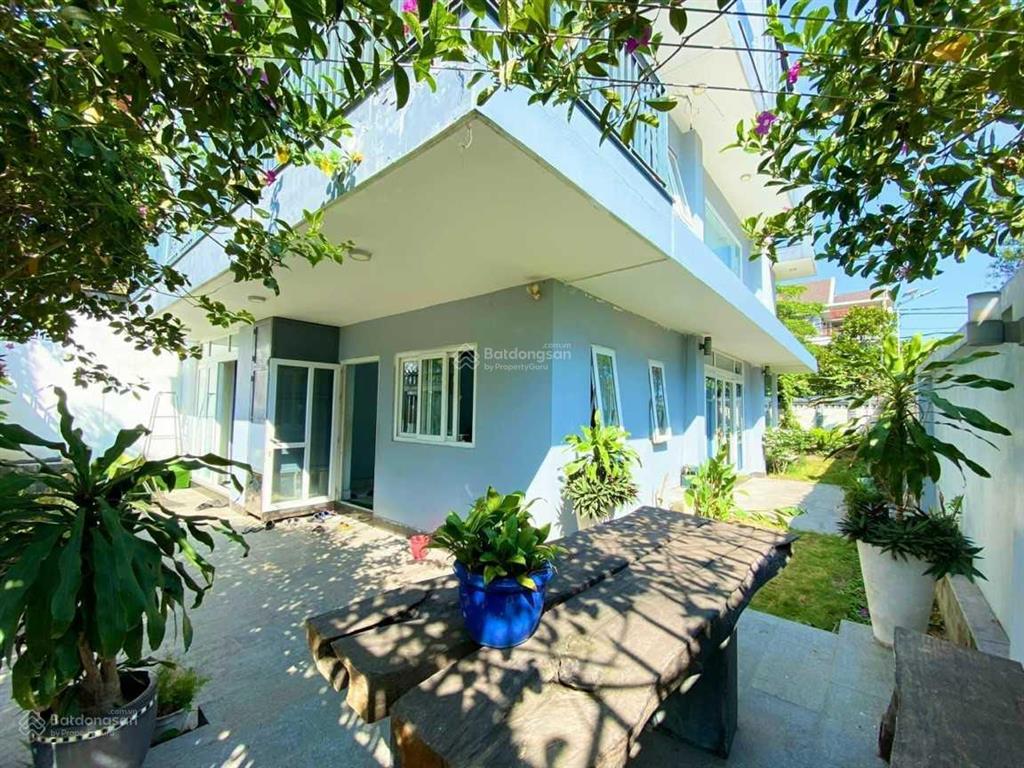 Biệt thự kdc bình lợi, dt 10x18m, trệt 2 lầu áp mái, giá 20,5 tỷ thương lượng