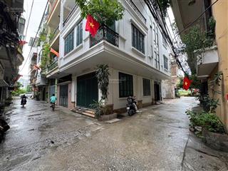 Nhỉnh 6 tỷ  lô góc ô tô tránh  10m ra hồ điều hoà  ngõ thông ô tô tránh