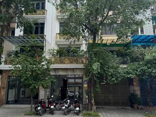 17tỷ  lk kđt văn phú  giá rẻ nhất khu vực  đang sẵn dòng tiền gần 500 triệu/ 1 năm