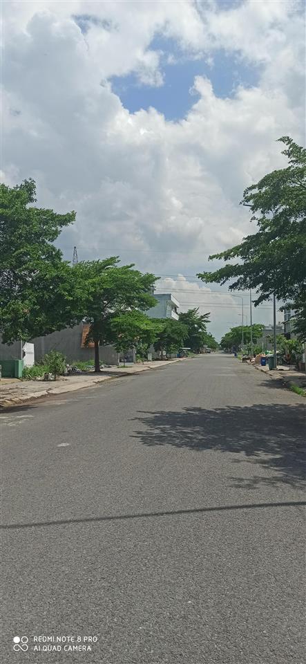 Cần bán gấp 2 lô đất trong kdc tân đô (tên lửa 2) 5x26m giá 1.65 tỷ, 5x16m giá 1.3 tỷ nhận ký gửi