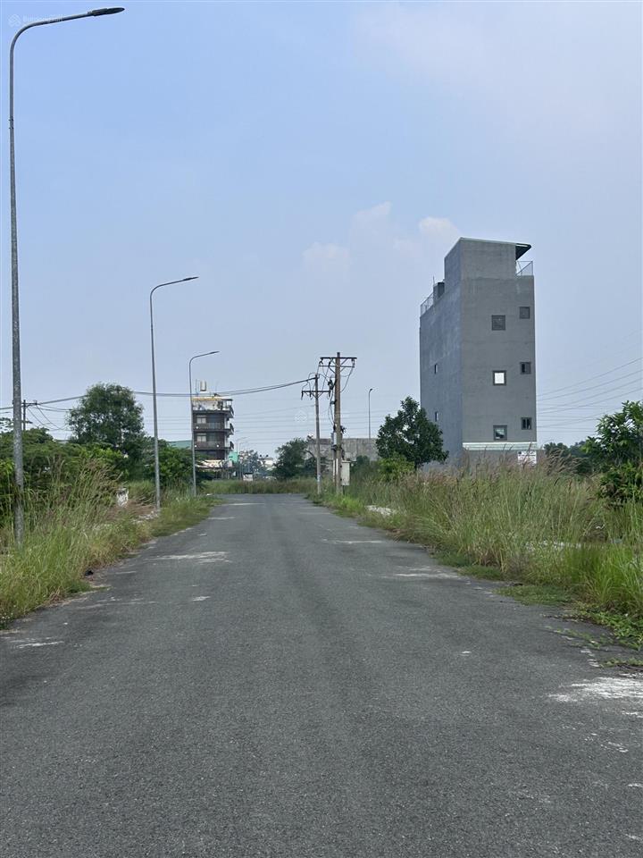 Tôi chủ đất cần bán 2 lô liền kề 10x26m trong kdc tân đô